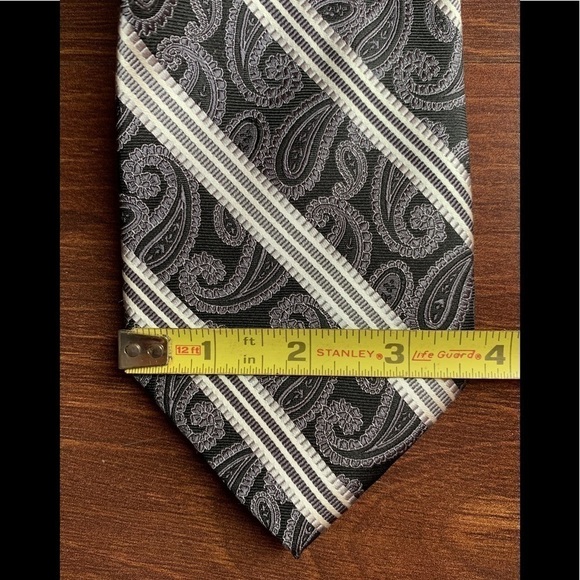 🌿SALE🌿PRONTO UOMO 100% Silk Black Paisley White Stripes Necktie - Picture 7 of 8